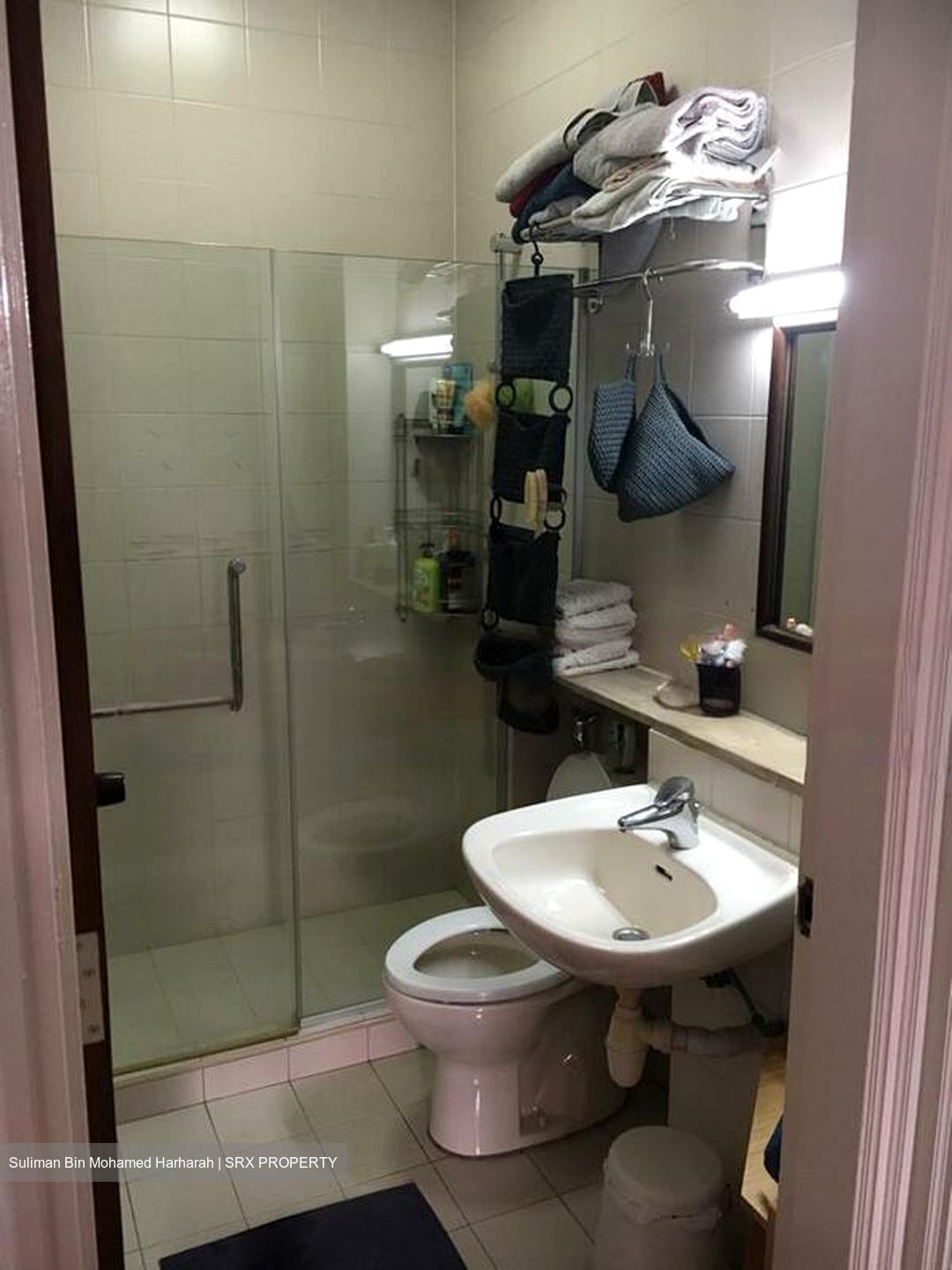 Tai Hwan Park (D19), Terrace #468486421